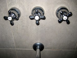 Shower Faucets in Buenos Aires image